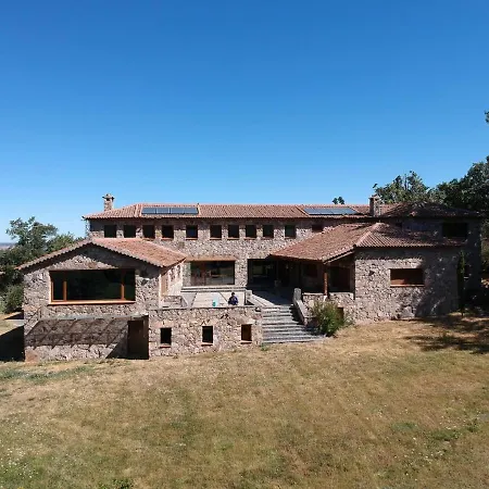 La Hacienda De * Navafría