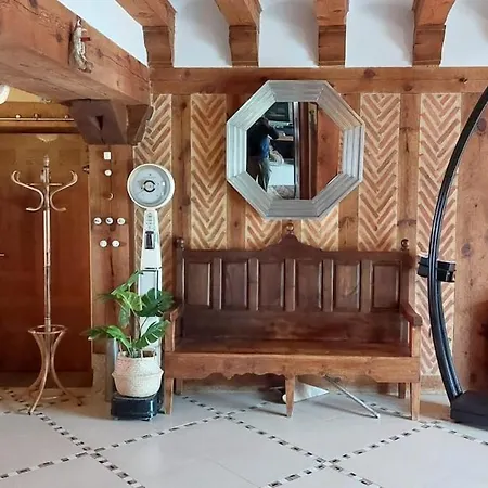 Villa La Hacienda De *