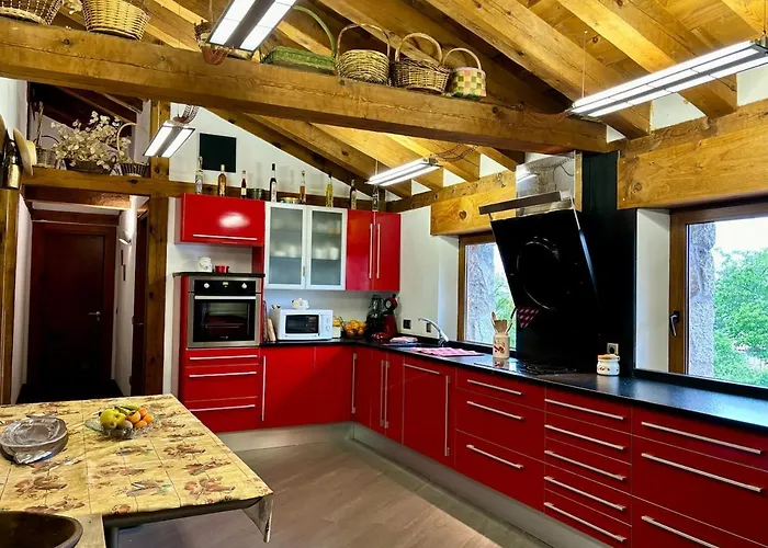 Villa La Hacienda De Navafría